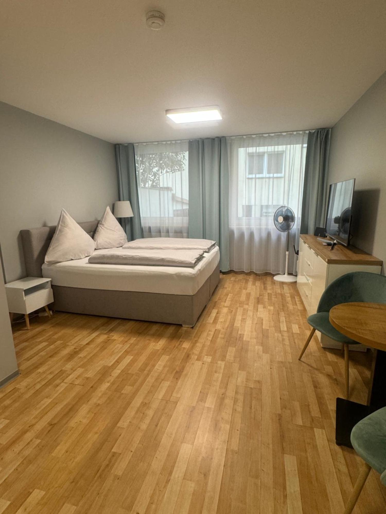 Studio Apartment Am Hauptbahnhof N2 Nürnberg Kültér fotó