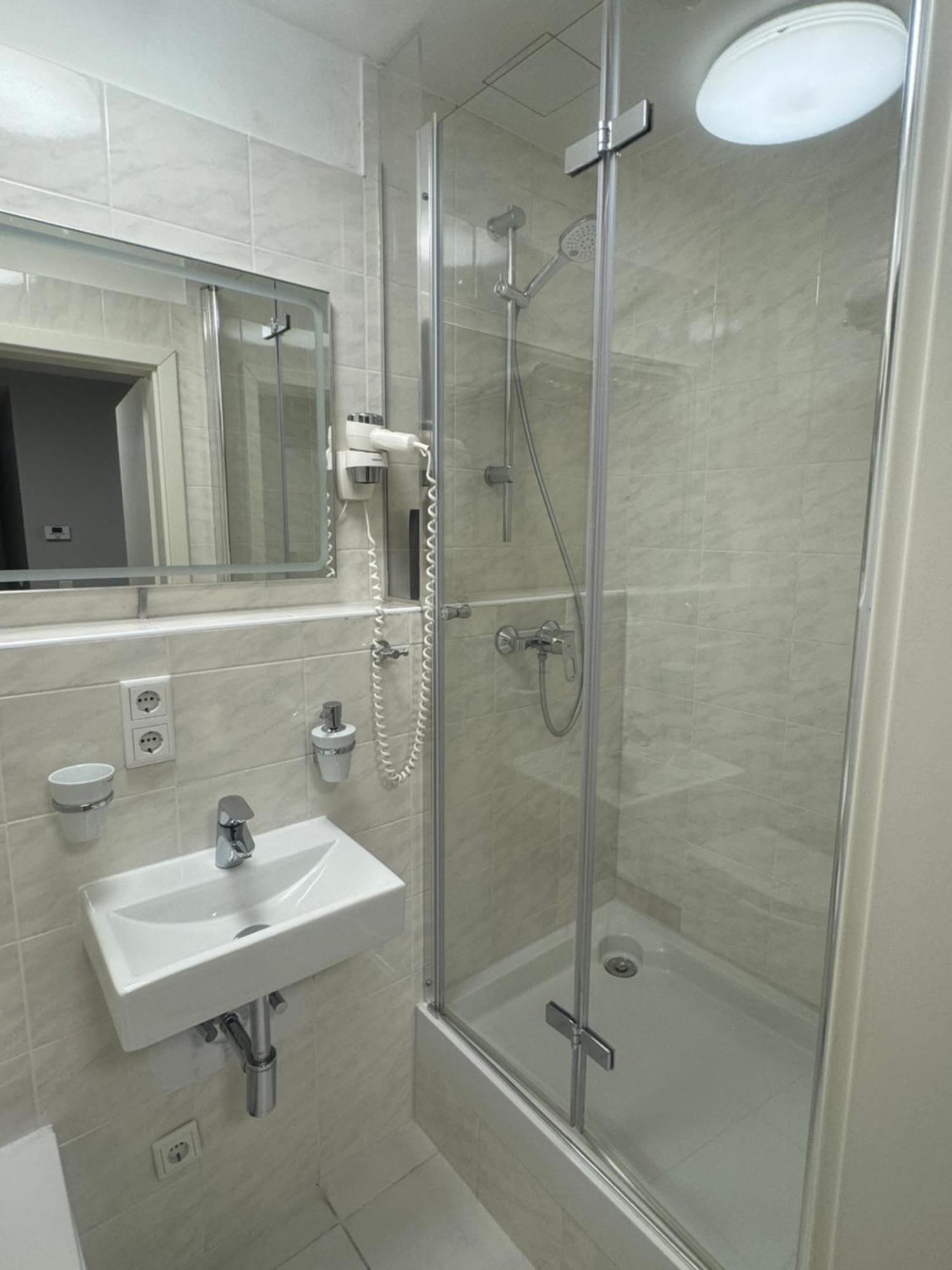 Studio Apartment Am Hauptbahnhof N2 Nürnberg Kültér fotó